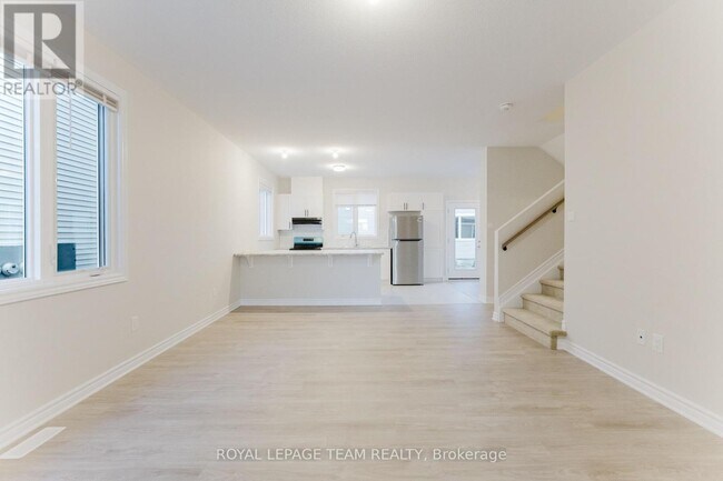 Building Photo - 180 Ryan Reynolds Wy