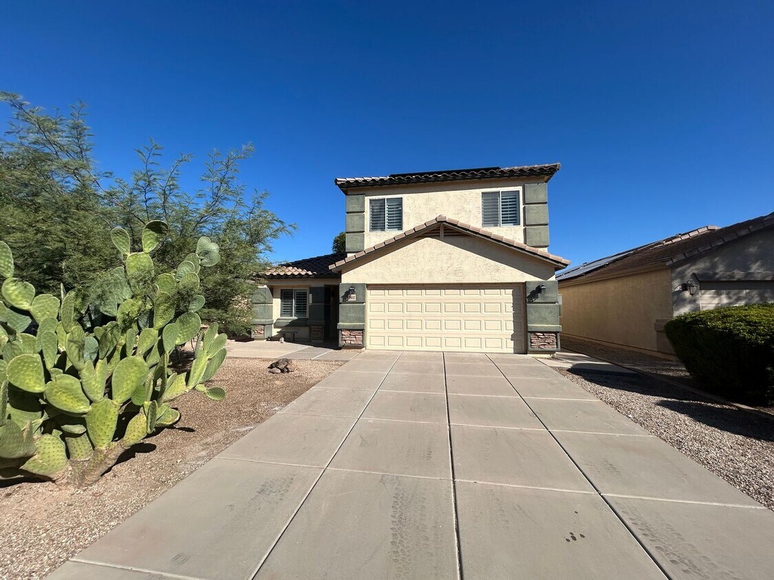 Foto principal - Move In Today! FREE October Rent! Stunning...