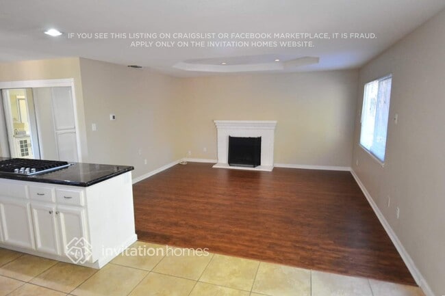 Building Photo - 6900 Pin Oak Ct