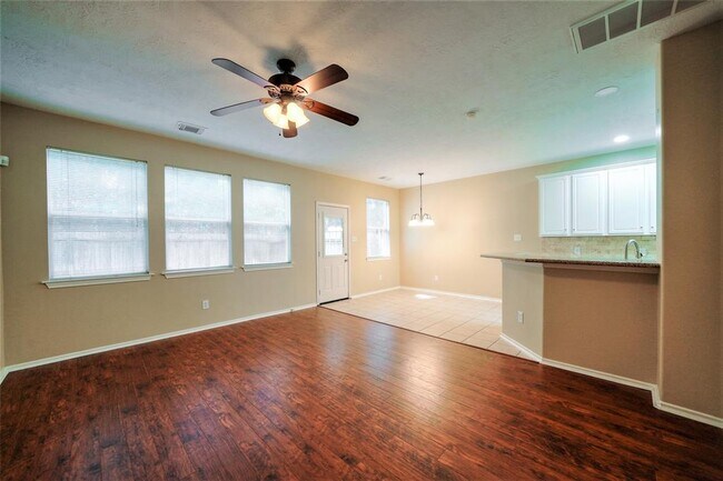 Building Photo - 234 W Stedhill Loop
