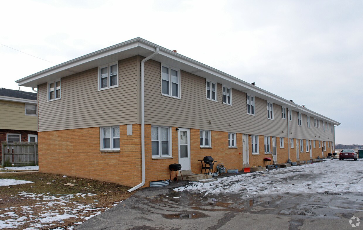 Building Photo - 5157 N 91st St