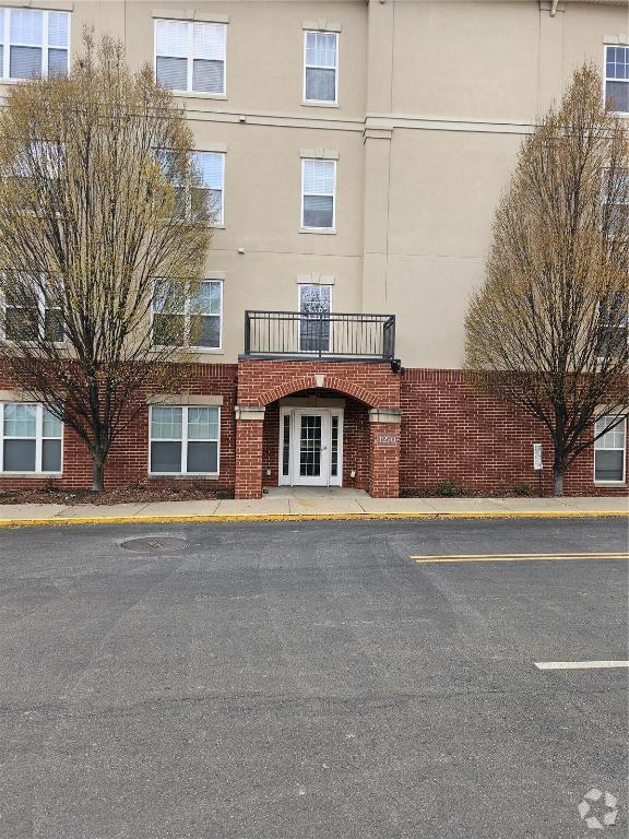 Building Photo - 1270 Strassner Dr