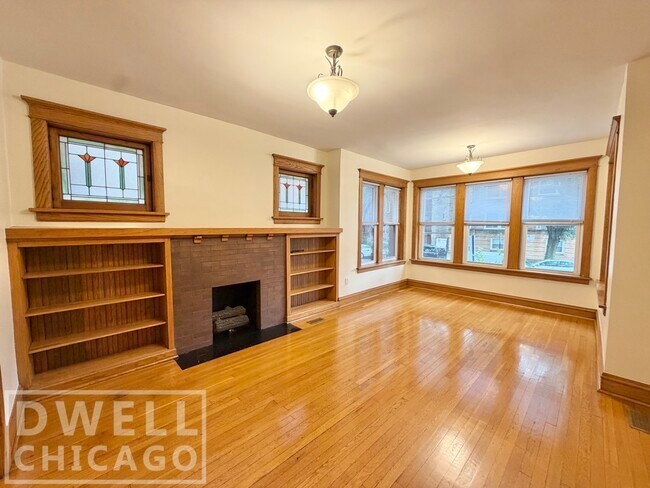 Foto del edificio - 3324 W Wilson Ave
