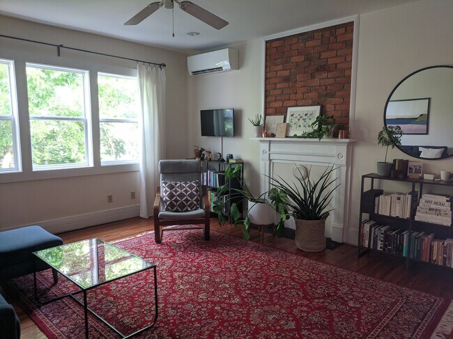 living room - 700 Hinton Ave
