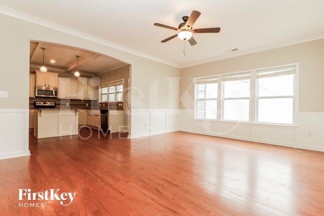 Building Photo - 308 Crossandra Ave