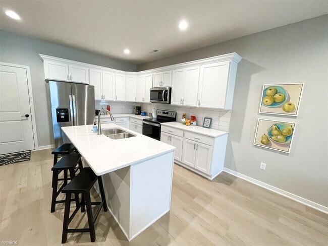 Foto del edificio - 4 br, 2.5 bath Townhome - 1534 North 14th ...