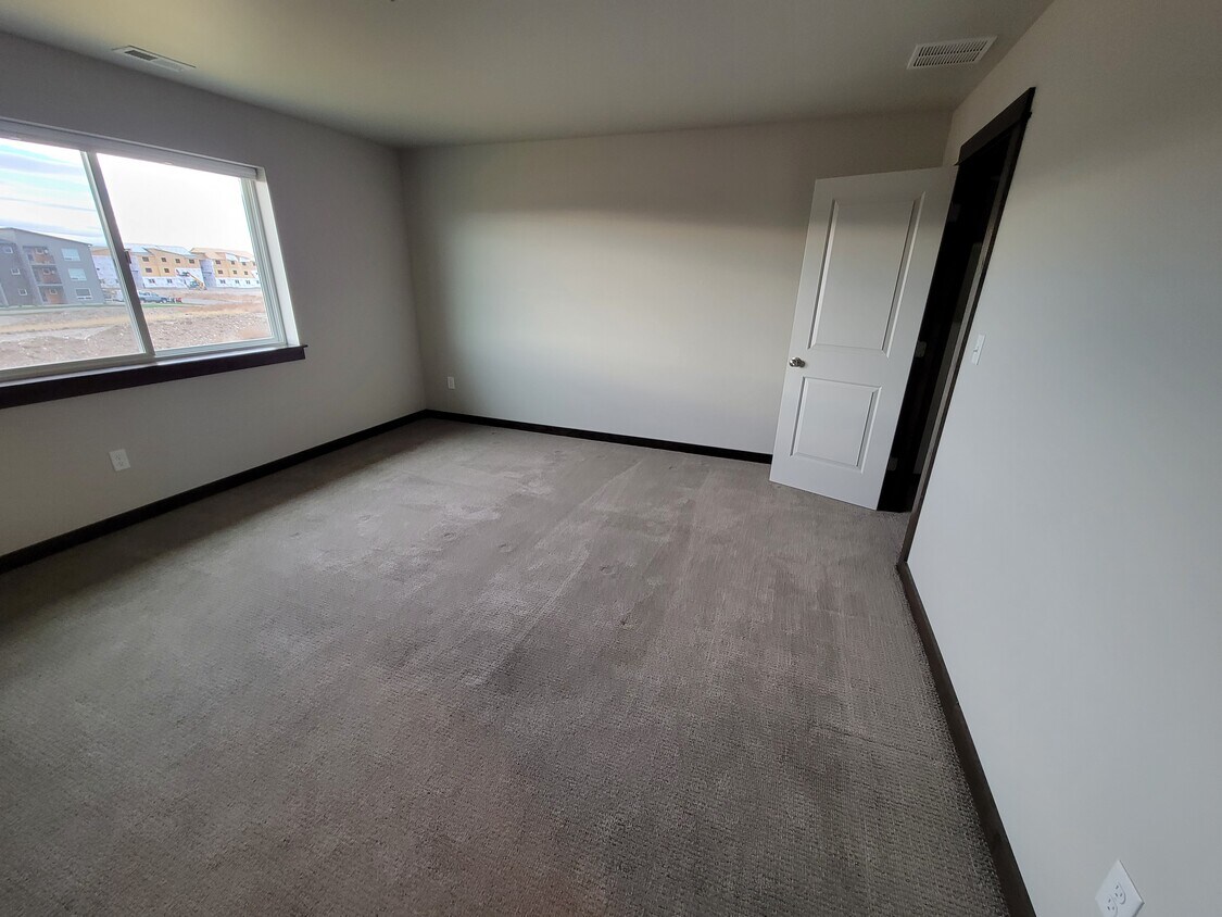 Foto del edificio - 605 Halfpipe St