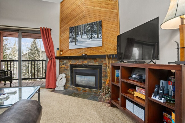 Foto del edificio - 2908 Mountaineer Cir
