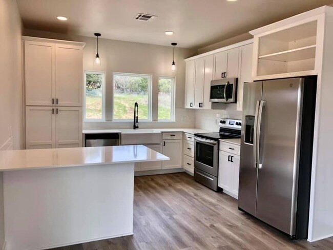 Foto del edificio - 10502 Oak Valley Trail