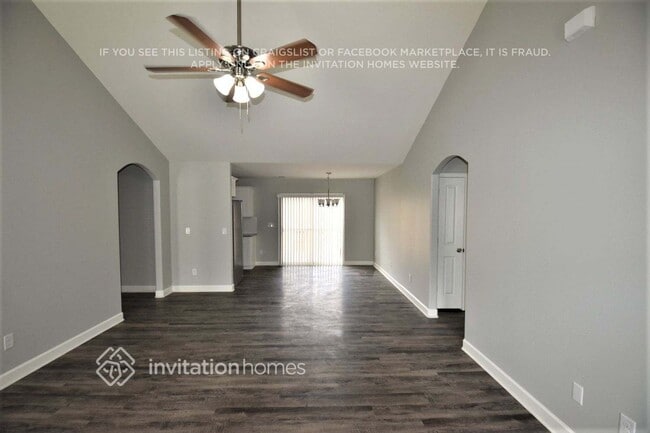 Foto del edificio - 1333 Sharp Ridge Rd