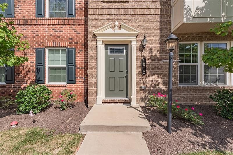 1812 Rutgers Ln, Sewickley, PA 15143 Townhome Rentals in Sewickley PA