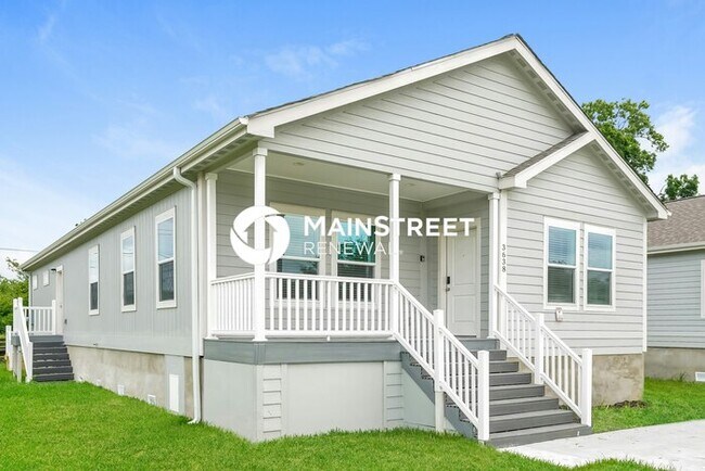 Foto del edificio - 4 Bedroom Pet-Friendly Home in Houston, TX...