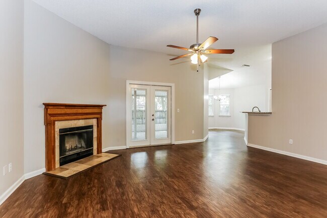 Foto del edificio - 3250 Guernsey Ct
