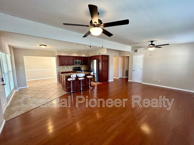 Foto del edificio - 4106 W San Rafael St