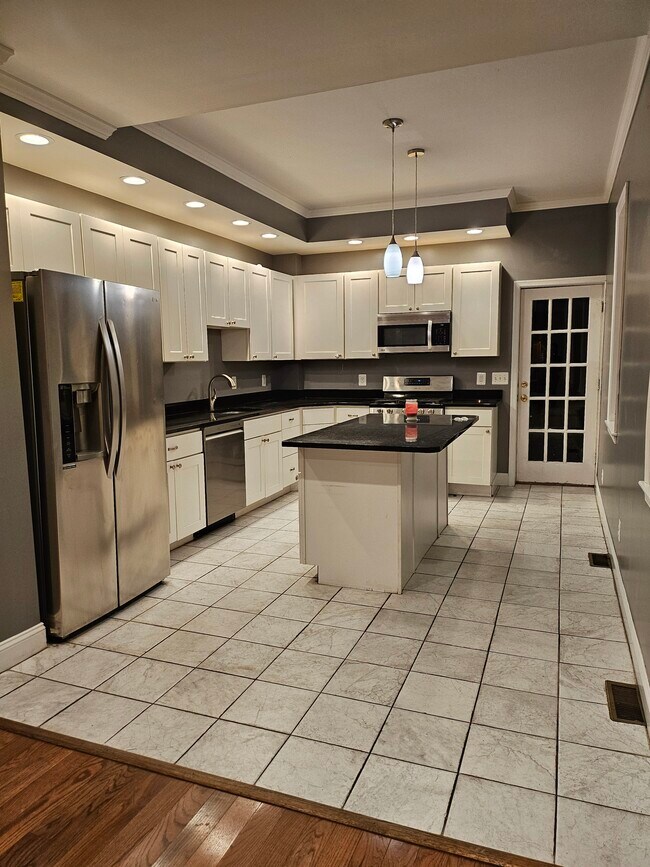 Foto del edificio - 908 S Hanover St