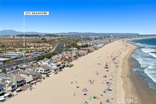 Building Photo - 6111 Seashore Dr