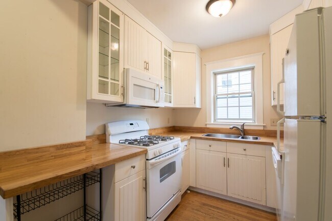 Foto del edificio - 51 Kingston Ave