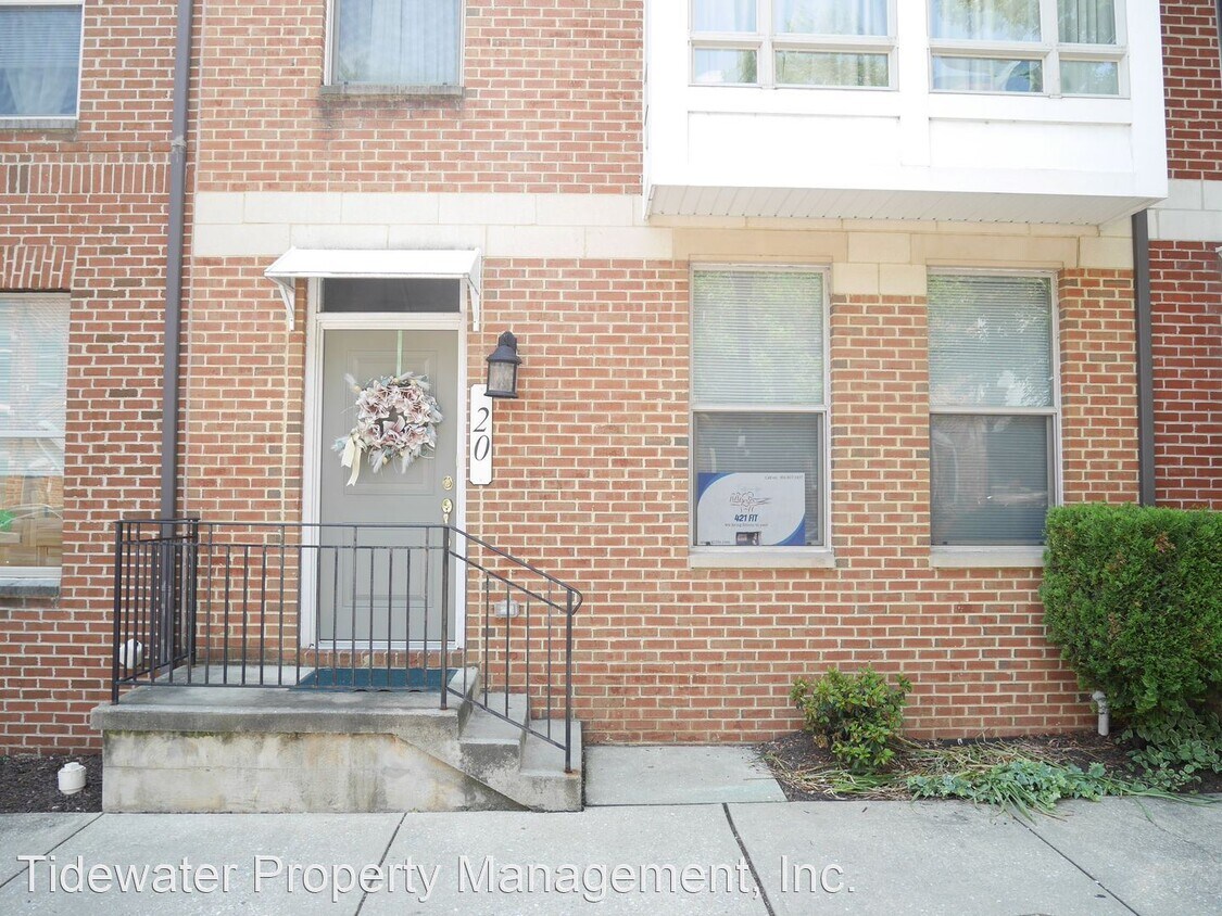 Primary Photo - 3 br, 2.5 bath House - 20 S. High St