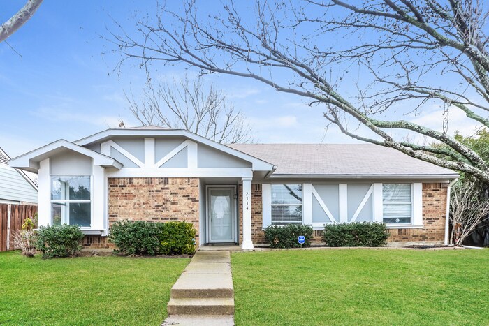 Foto principal - 2114 High Bluff Dr