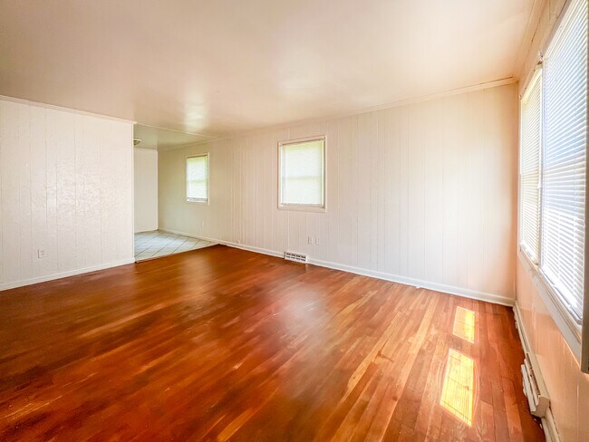 Foto del edificio - 1811 Owens Ct