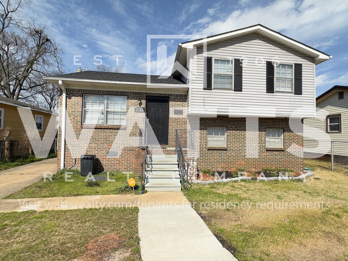 Foto principal - 4 Bed, 2.5 Bath House in Bessemer