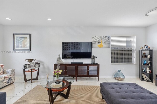 Foto del edificio - 1431 SE 18th Terrace