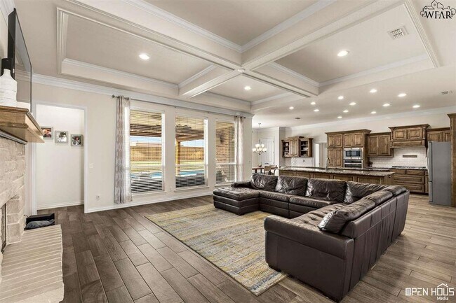 Foto del edificio - 5321 Waterford Drive