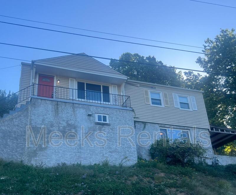 Primary Photo - 1502 Byng Dr