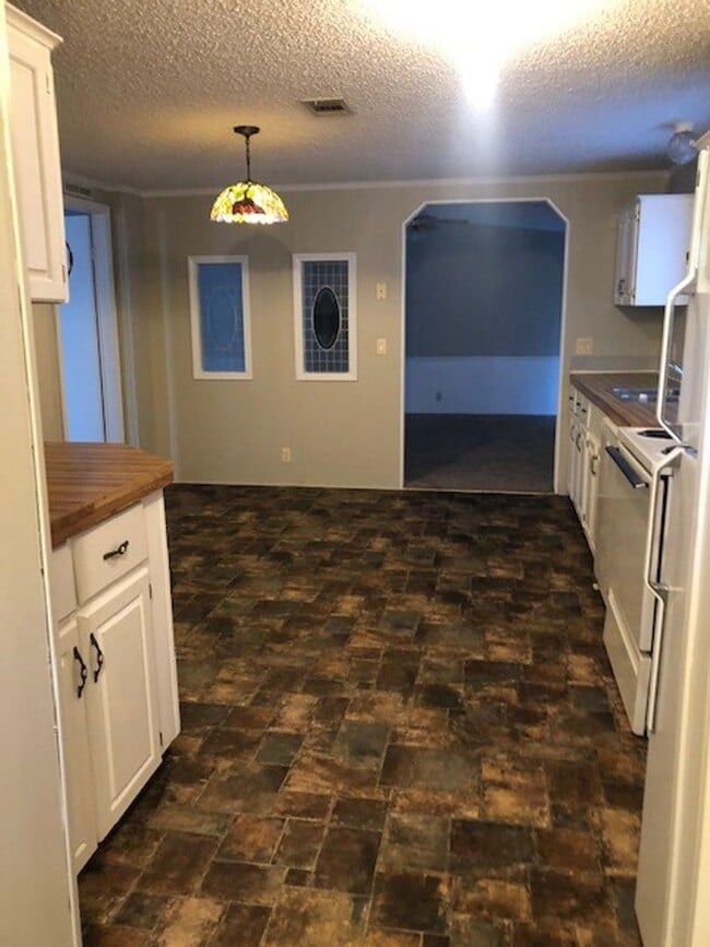 Photo - 3 Bedroom Doublewide for Rent House