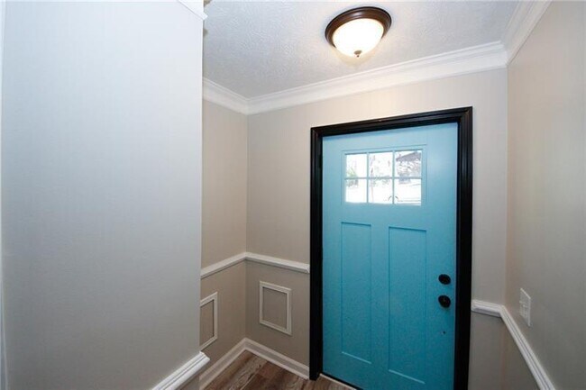 Foto del edificio - 1616 W Kellogg Cir