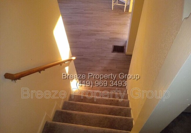 Building Photo - 1909 N Superior St