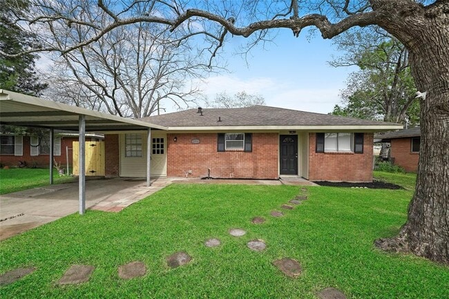 Foto del edificio - 2314 Carl Ct