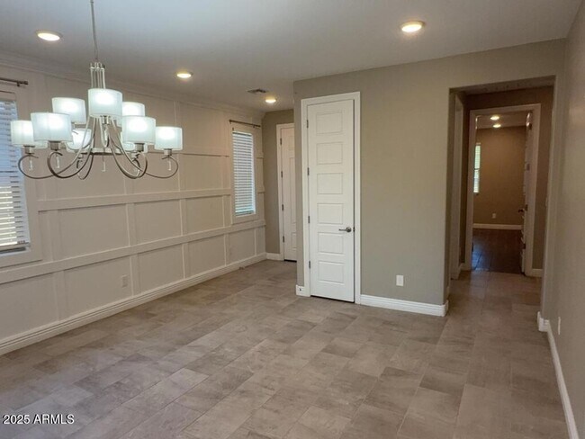 Foto del edificio - 9135 W Minnezona Ave