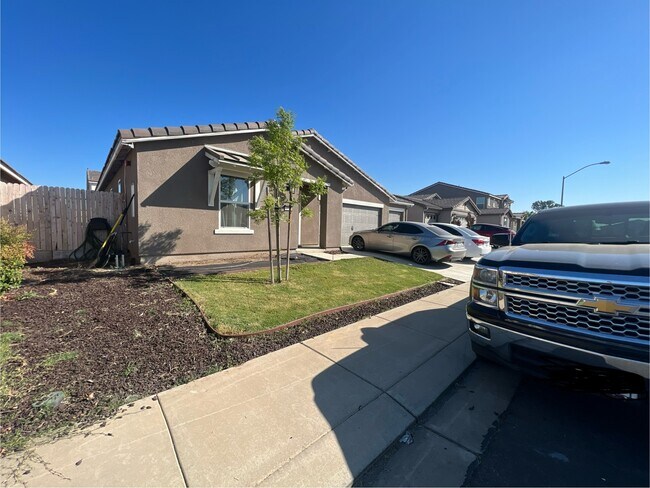 Foto del edificio - 2124 Ukiah Ct