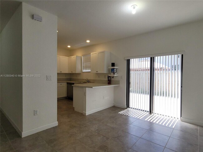 Building Photo - 25039 SW 114th Ave