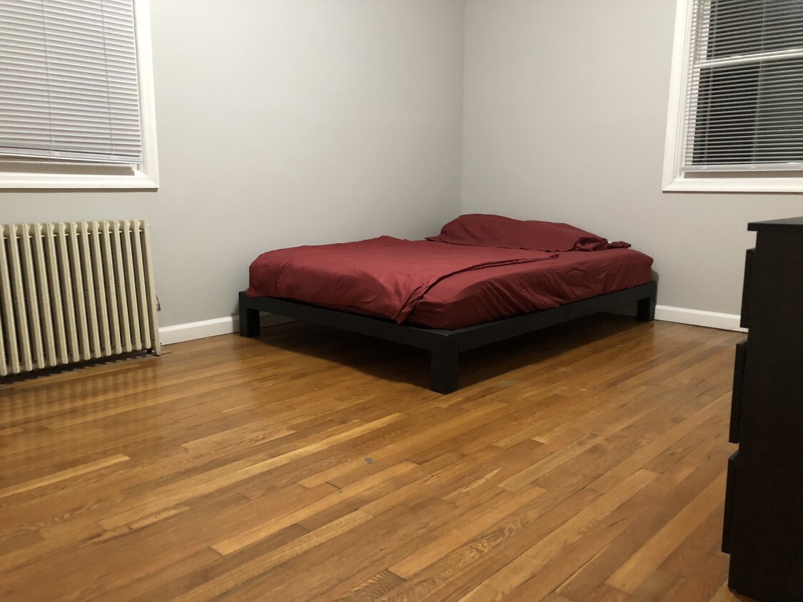 Foto principal - 5 Bain Ave