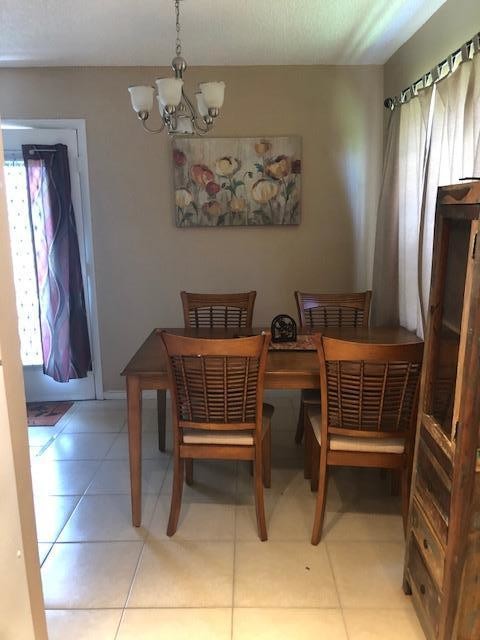 Foto del edificio - 481 Normandy Ln
