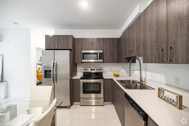 2BR, 2BA - 1,176SF - Model D - Kitchen - MODERN TOWERS