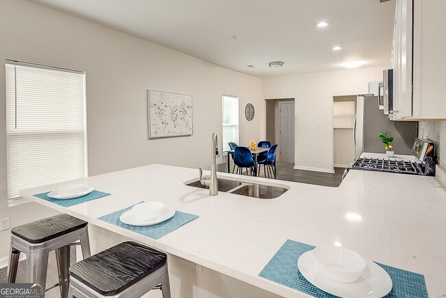 Foto del edificio - 996 Fair St SW