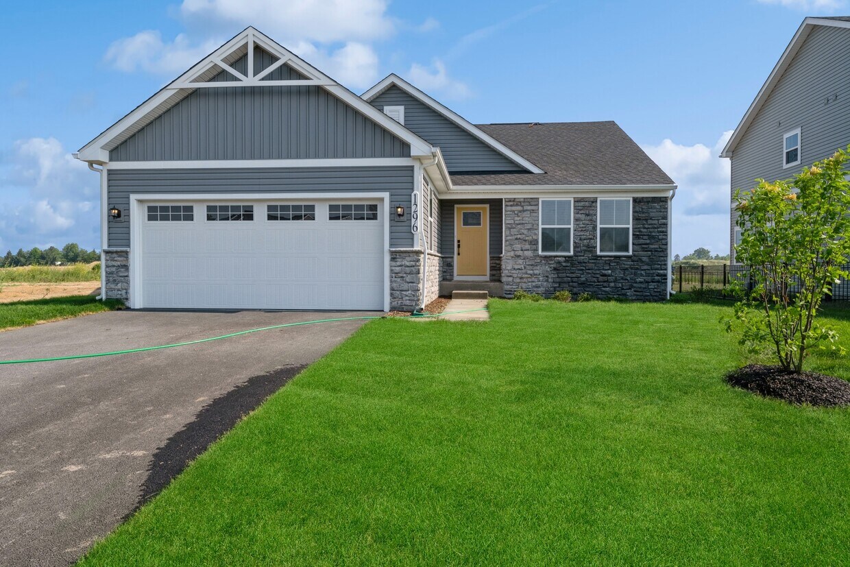 Foto principal - 1827 Heritage Oaks Dr