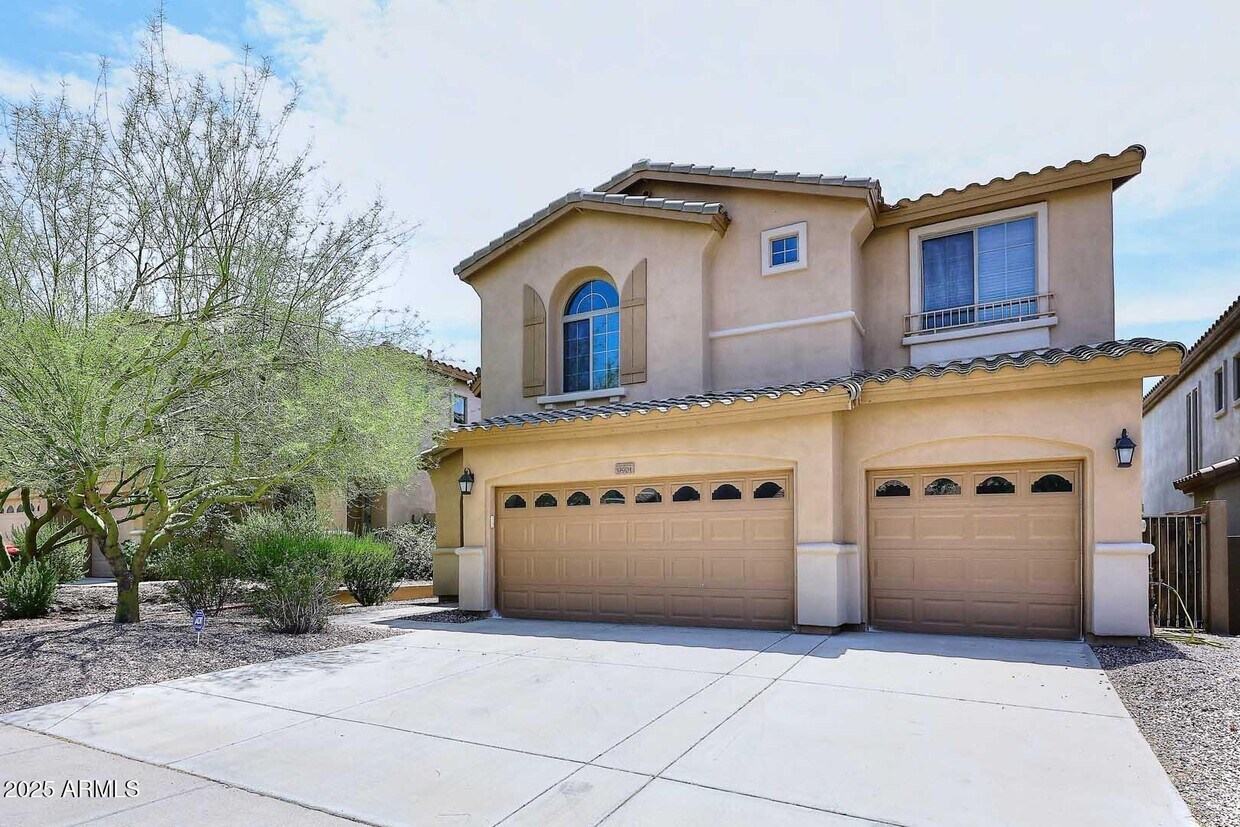 Foto principal - 9901 E Bahia Dr