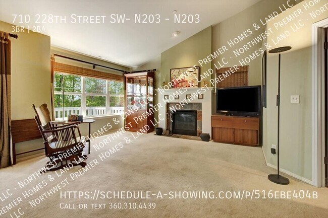 Foto del edificio - 710 228th St SW