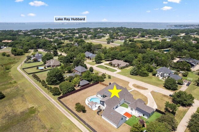 Foto del edificio - 209 Carriage Hill Ln