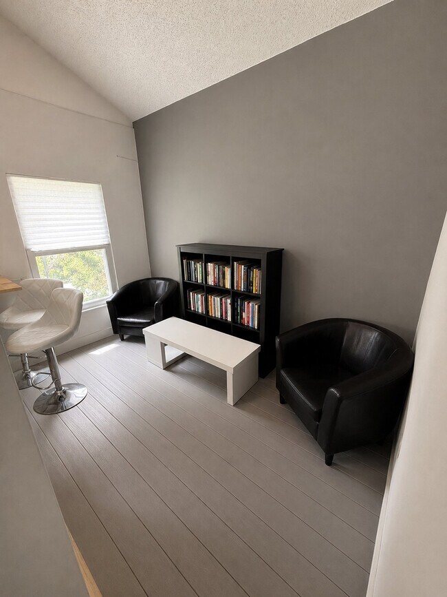 Foto del edificio - 2700 Buttonwood Ave