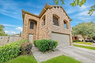 Building Photo - 2403 Summers Glen Ct