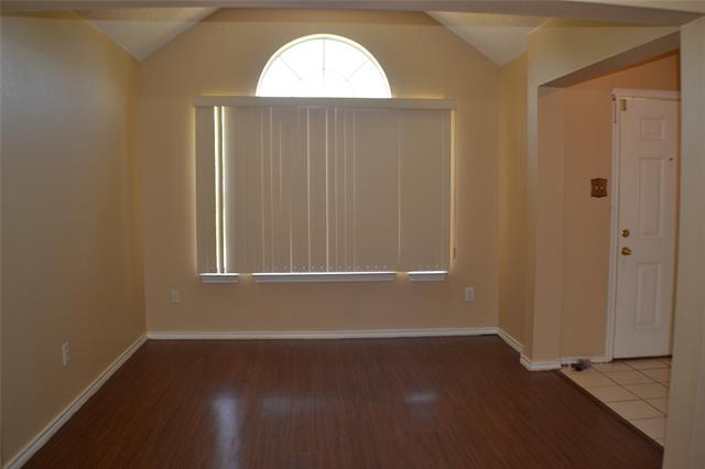 Building Photo - 1829 Pebblebrook Ln