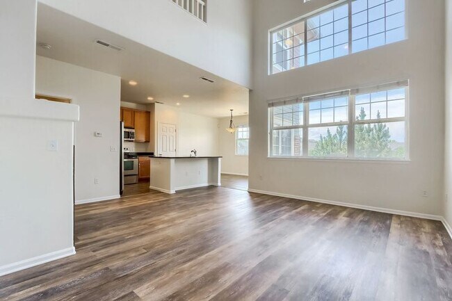 Building Photo - 3681 S Perth Cir