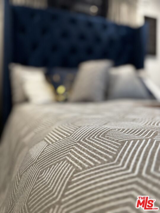 Foto del edificio - 1377 Sultana