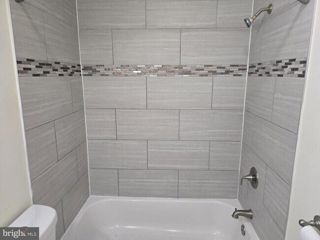 Foto del edificio - 5421 8th St NW