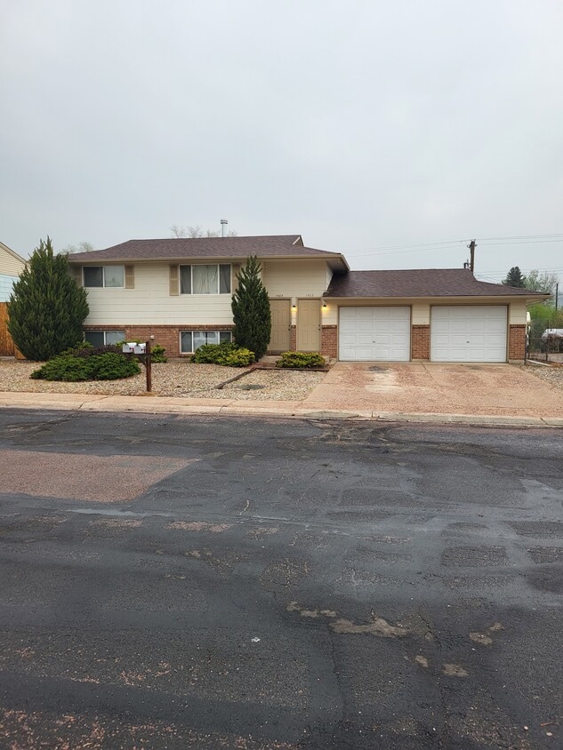 1405 Tappan Cir, Colorado Springs, CO 80909 Townhome Rentals in Colorado Springs CO